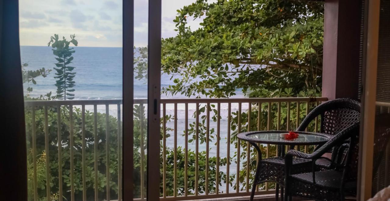 Will'S Sea View Apartments Victoria Bagian luar foto